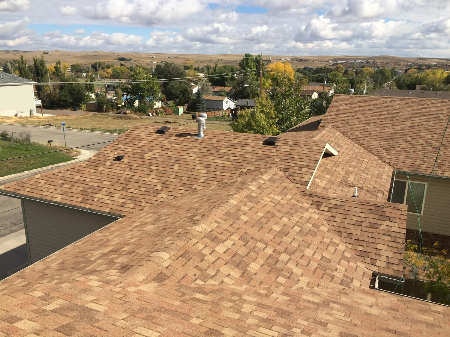 Residential roofing in Hardin